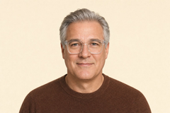 The Murphy - LifeStyle Thumbnail 1 - Pair Eyewear